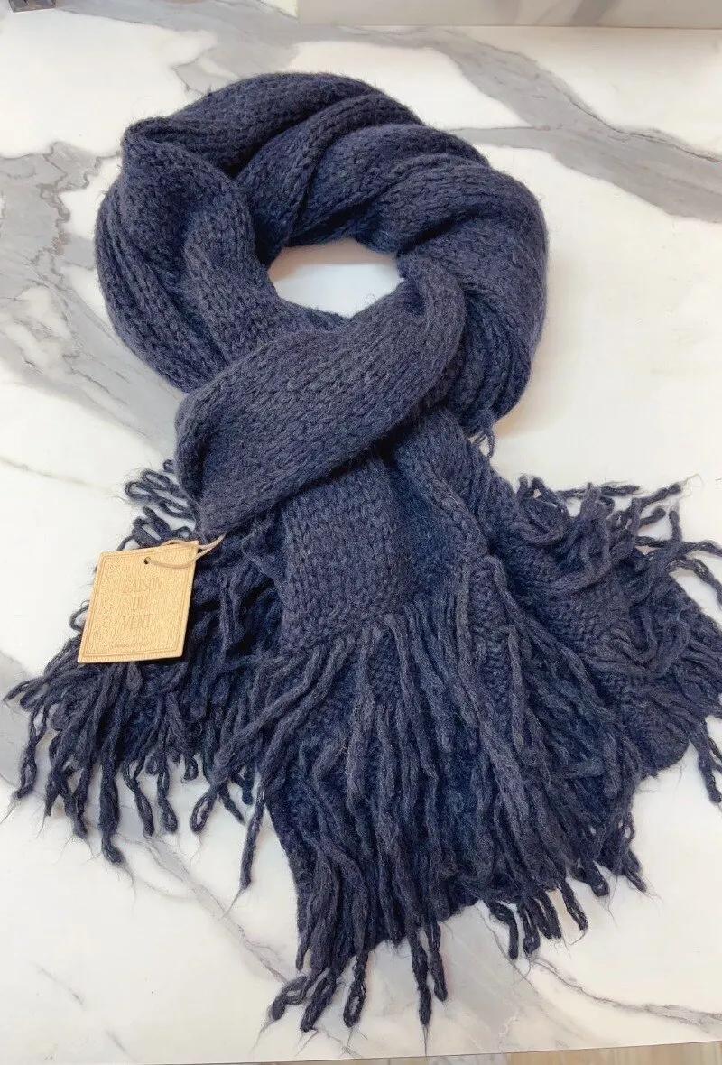 Mesh scarf size: 180cm x 35cm